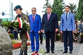 Tu mówi Polska. Tu mówi Warszawa