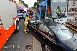 Zderzenie volkswagena z tramwajem