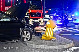 Uderzyła w lampę na ul. Nowej, kierująca miała 1,7 promila