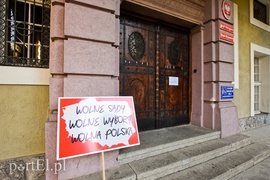 Hejt uderzył w sędziów. Ci mówią \"stop\"