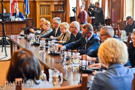 Elbląski samorząd apeluje do rządu