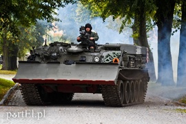 Nie tylko dzieci widzą się w wojsku