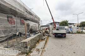 Światowid w budowie