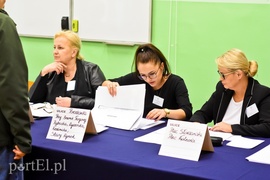 Zapowiada się rekordowa frekwencja. W Elblągu na godz. 17 wyniosła 45,43 proc.  (aktualizacja) 