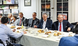 Radość, ale umiarkowana