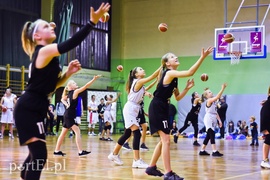 Połączyła ich koszykówka