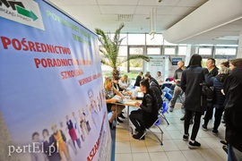 Jedni szukają pracy, drudzy pracowników