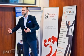 Czy Sowa może dogadać się z Lwem?