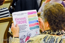 Seniorzy kierują się na zdrowie