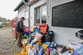 Schronisko zasypane prezentami