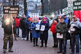 Przyszli, by bronić wolnych sądów