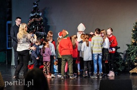 Podarowali dzieciom odrobinę radości