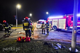 Czołowe zderzenie dwóch toyot na ul. Warszawskiej