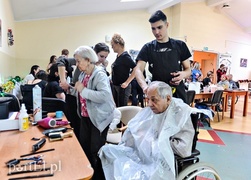 Przenieśli się do lat dwudziestych, czyli wielka metamorfoza seniorów