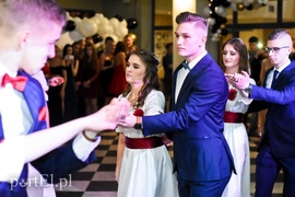 Uroczysta, ale zabawna i miła