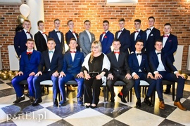 Uroczysta, ale zabawna i miła