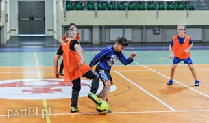 Hala, stół do ping-ponga lub mata, czyli ferie pełne aktywności