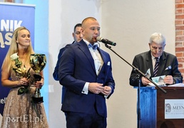 Kajakarze rozbili bank