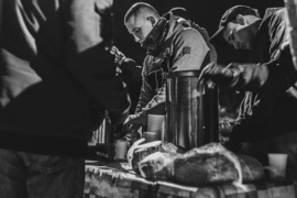 Studenci pomagają bezdomnym