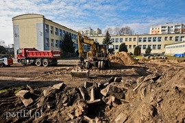 Nowe boiska przy szkołach