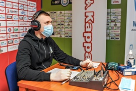 Dziewięć bramek w wirtualnych derbach