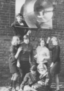 "Forma przestrzenna" - uczniowie z lat 1965-68