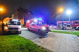 Nocny alarm dla służb. Do rzeki miał wpaść mężczyzna na wózku