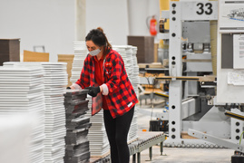 Premier  w fabryce mebli