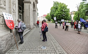 Protestowali w obronie sędziego 