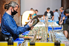 Galeria wypełniona muzyką