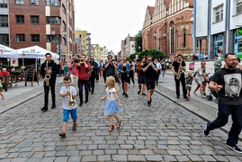 „Ona to on” w Kinie na Obcasach