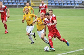 Pierwszy gol Mariusza Bucio w II  lidze