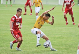 Pierwszy gol Mariusza Bucio w II  lidze