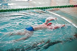 Jak wyciągnąć dzieci na basen