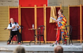 Oskarowo przy stoliku