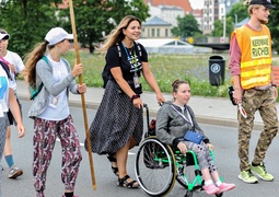 \"Prosimy o to, żeby pandemia się skończyła\". Ruszyła elbląska piesza pielgrzymka