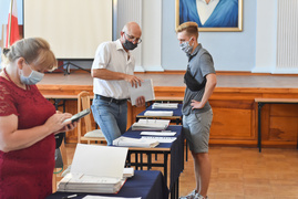 Maturzyści poznali wyniki egzaminów i odebrali świadectwa dojrzałości