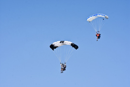 Najlepsi skoczkowie połączyli siły, by ustanowić rekord Polski