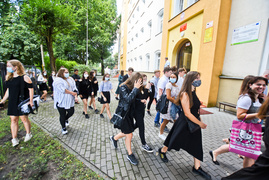 Powrót do szkoły po pół roku