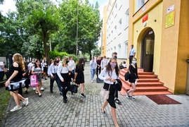 Powrót do szkoły po pół roku