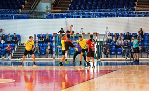 Młodość przegrała z doświadczeniem