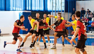 Młodość przegrała z doświadczeniem