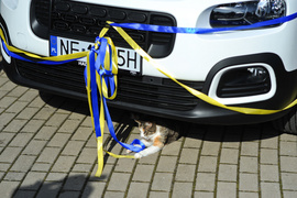 Samochód w darze dla elbląskiego hospicjum