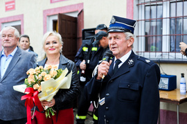 Nowy wóz dla strażaków z Krzewska