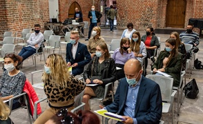 Dyskutowali o (nie)aktywnej młodzieży