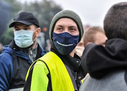 Rolniczy protest w Elblągu. \"Nie\" dla \"piątki Kaczyńskiego\"