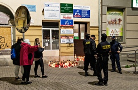 #Piekłokobiet. Policjanci utrudniali protestowanie