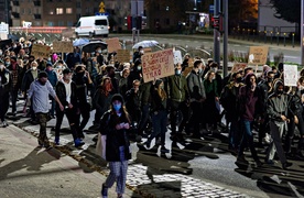 Elblążanie znów wyszli na ulice.\"Solidarność naszą bronią\"