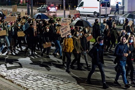 Elblążanie znów wyszli na ulice.\"Solidarność naszą bronią\"