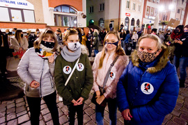Grupa mężczyzn próbowała zakłócić protesty elblążan